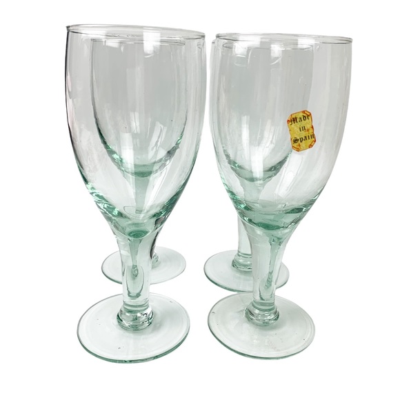 VTG NOS hand blown white wine glasses Spain set 4